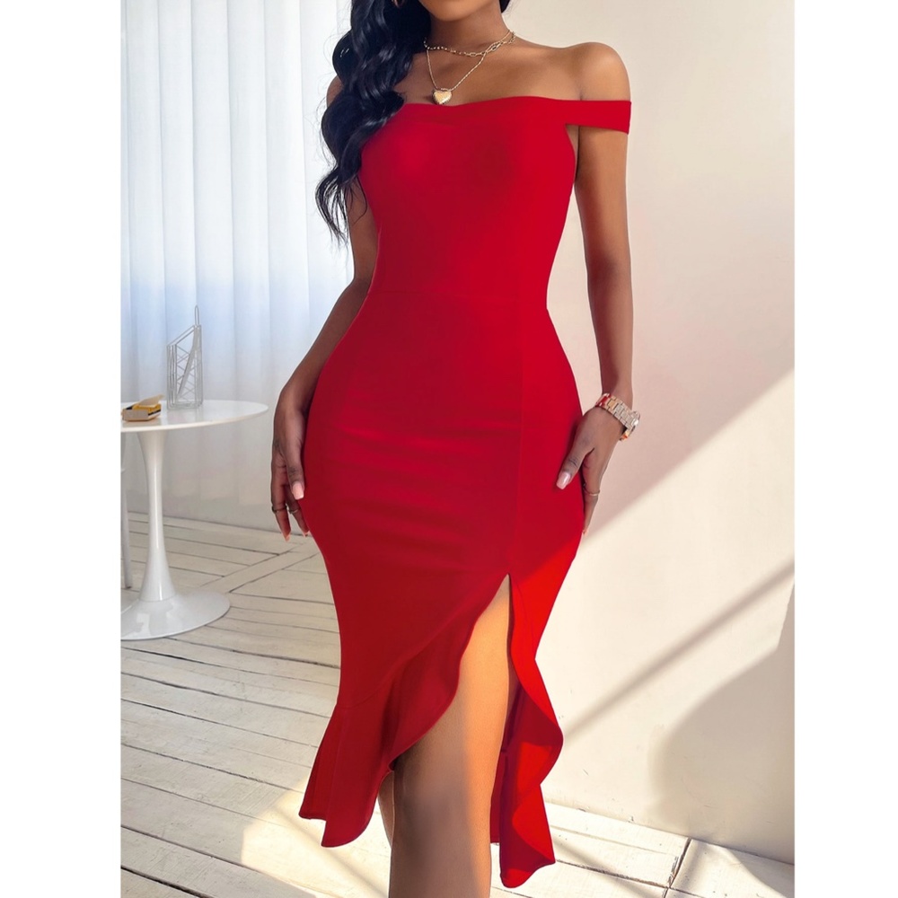Off Shoulder Red Ruffle Detail Mermaid Dress - Picture 5 of 7